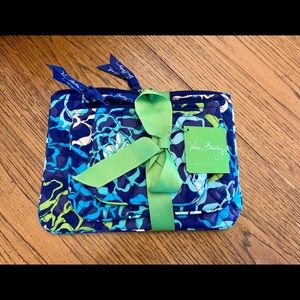 Vera Bradley Cosmetic Trio Katalina Blues